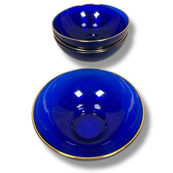 Vintage Cobalt Blue Glass Bowls with Gold Rim 5.5" Round Decorative Lot of 4 - Picture 1 of 8